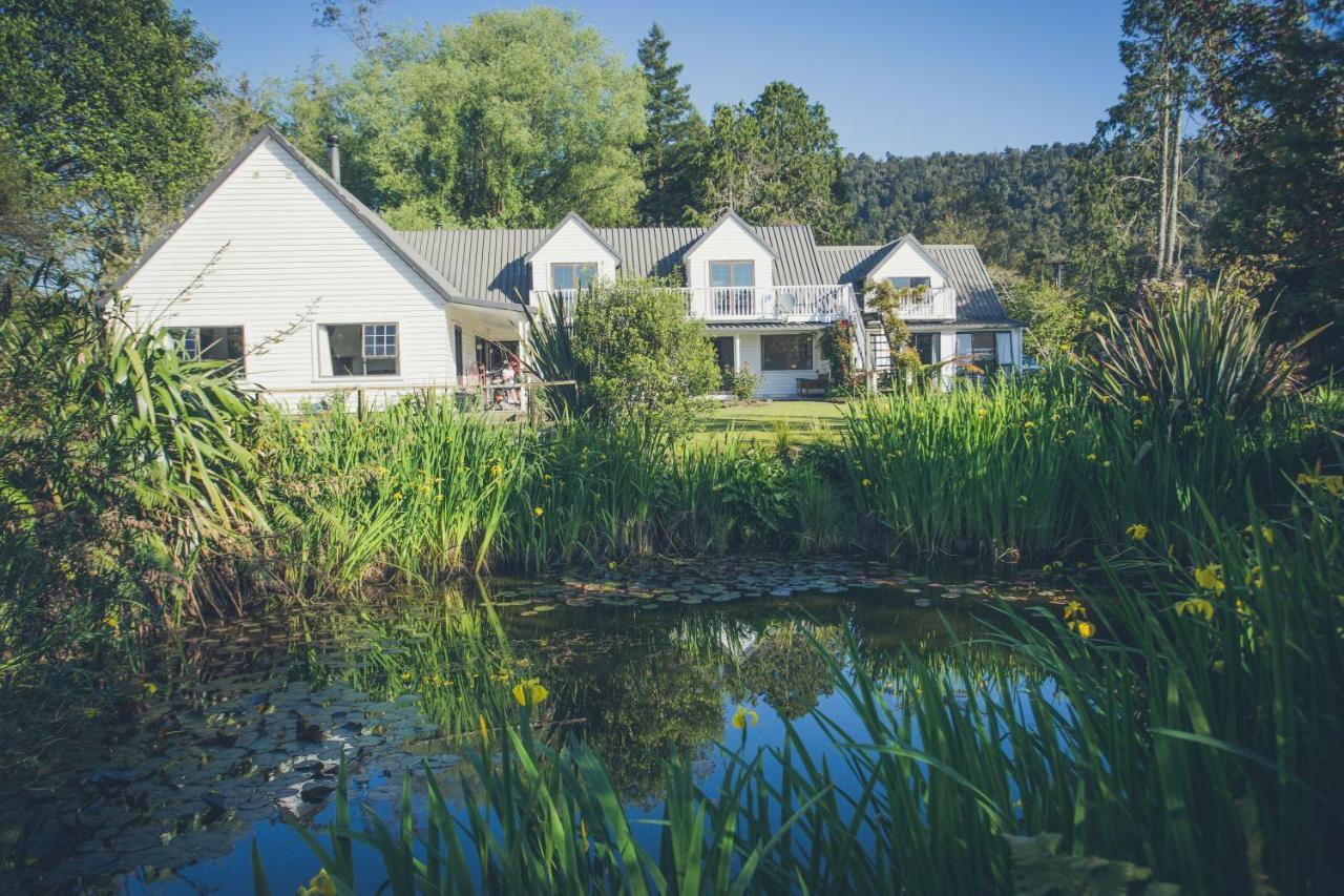 Westholm Lodge Harihari 外观 照片