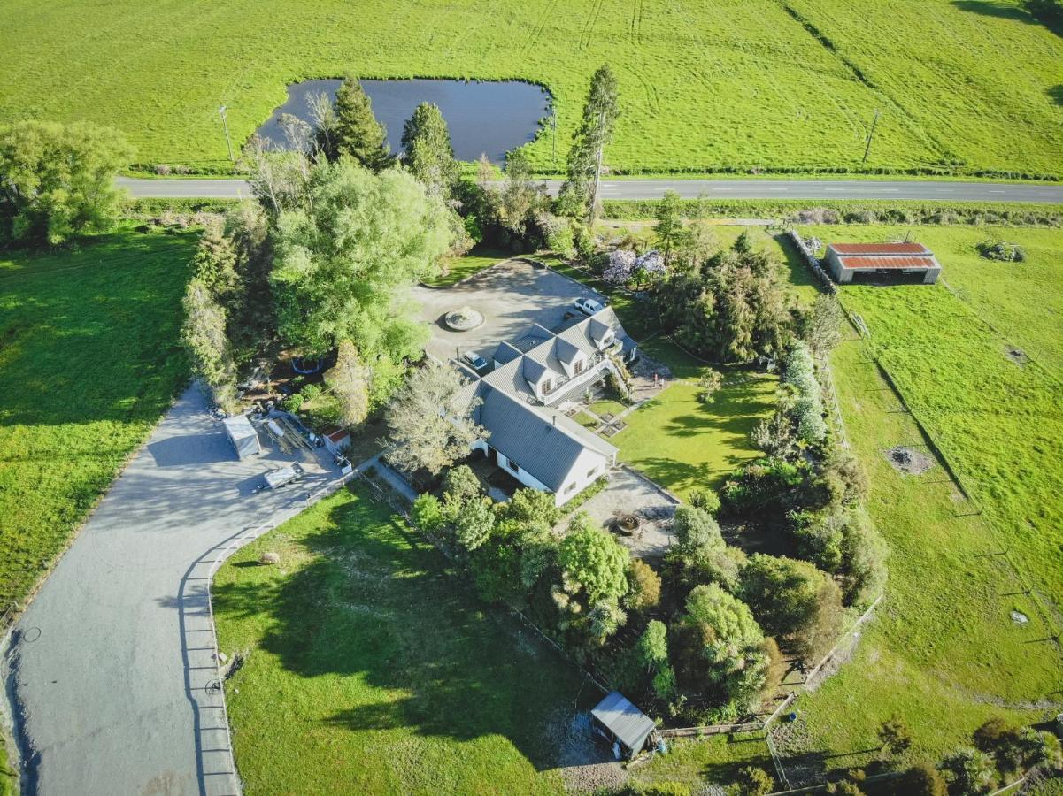 Westholm Lodge Harihari 外观 照片