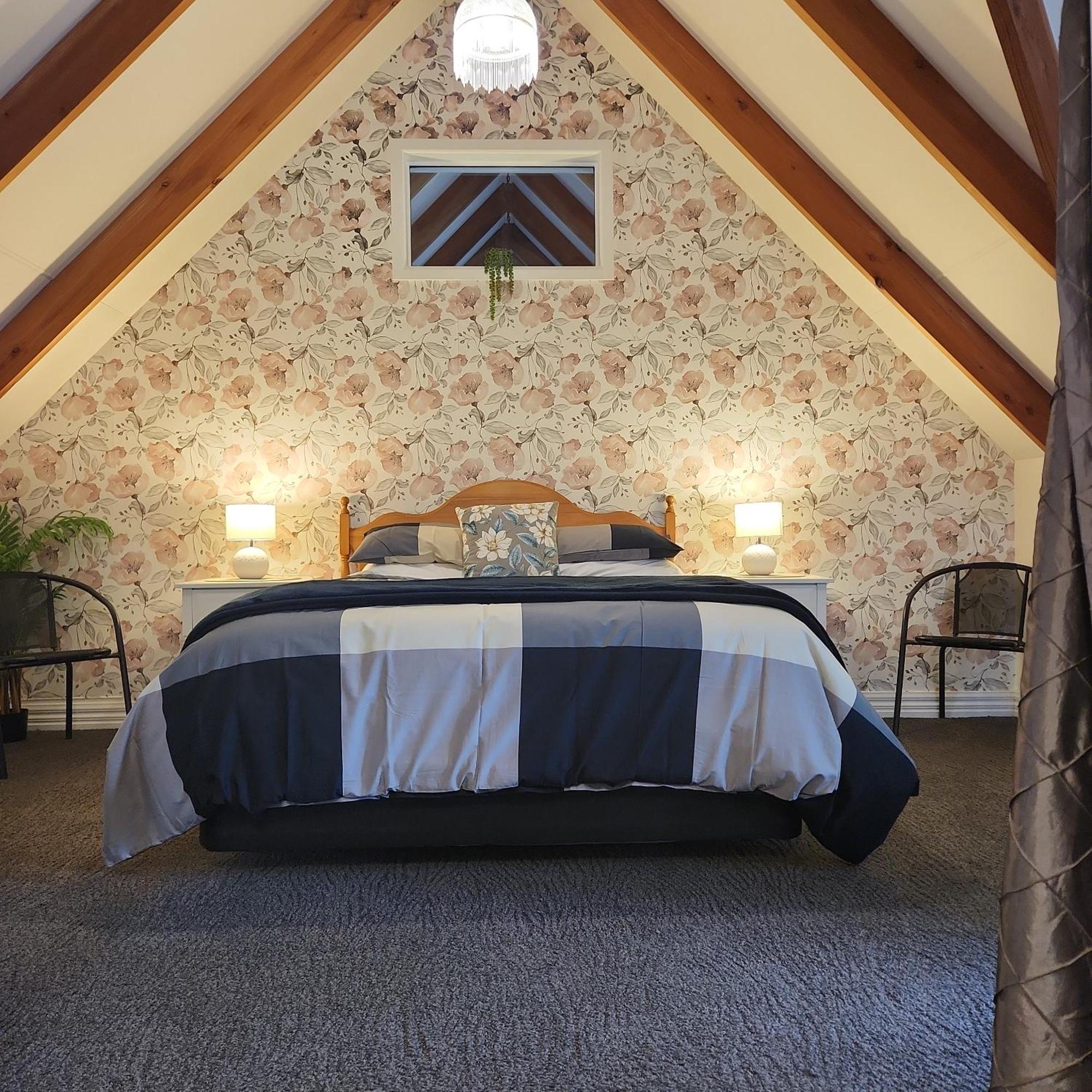 Westholm Lodge Harihari 外观 照片